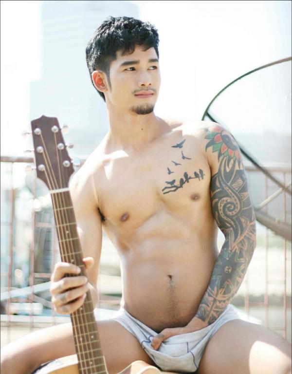 MAN-OMG-4---Chai-Charlee